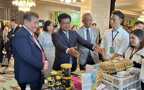 金果源亮相泰国第五届优质水果洽谈会 优质龙眼获泰国副总理点赞